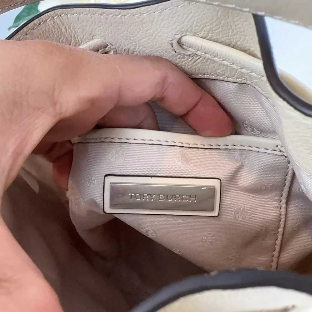 NWT Tory Burch Willa Mini Bucket‎ Bag